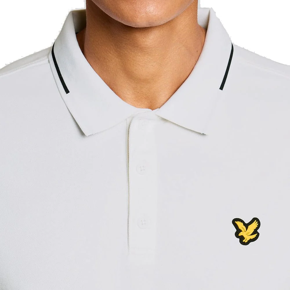 Lyle & Scott Golf 1874 Tipped Tech Polo Shirt - White - Image 5