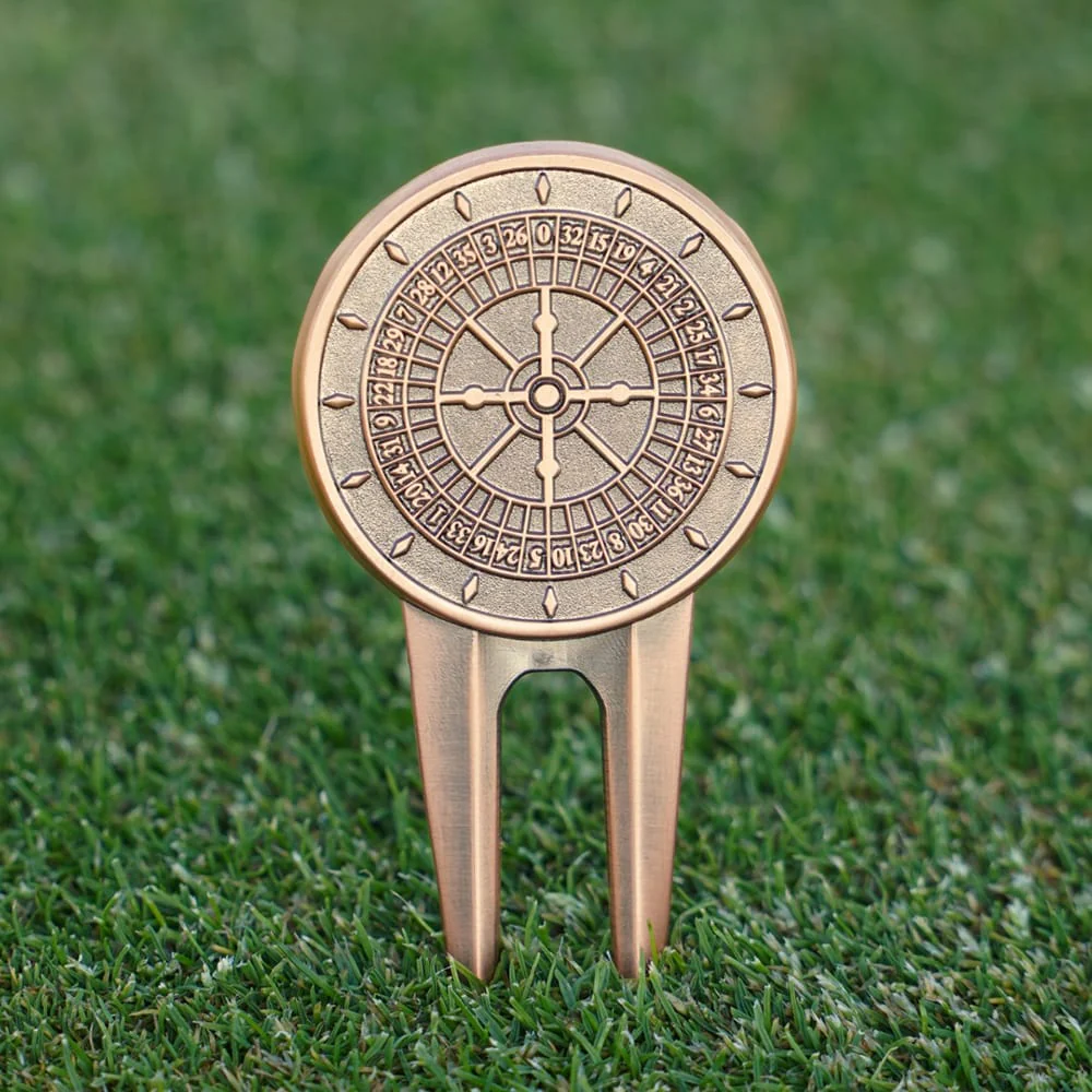 Skins Golf Roulette Pitch Mark Repairer - Image 2